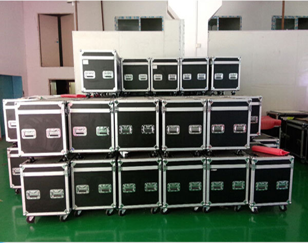 No Fans Indoor Led Screen Hire , Led Video Screen Rental P4 512x512mm Dustproof