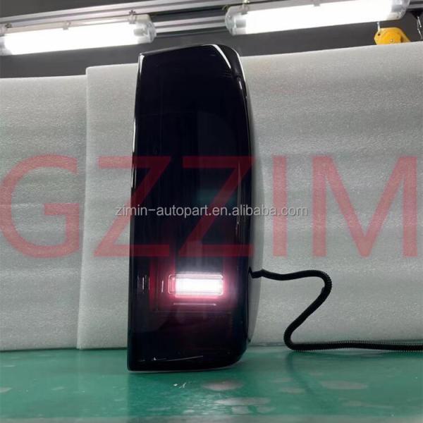 Black Red LED Car Rear Tail Light For Mazda 2021 BT50