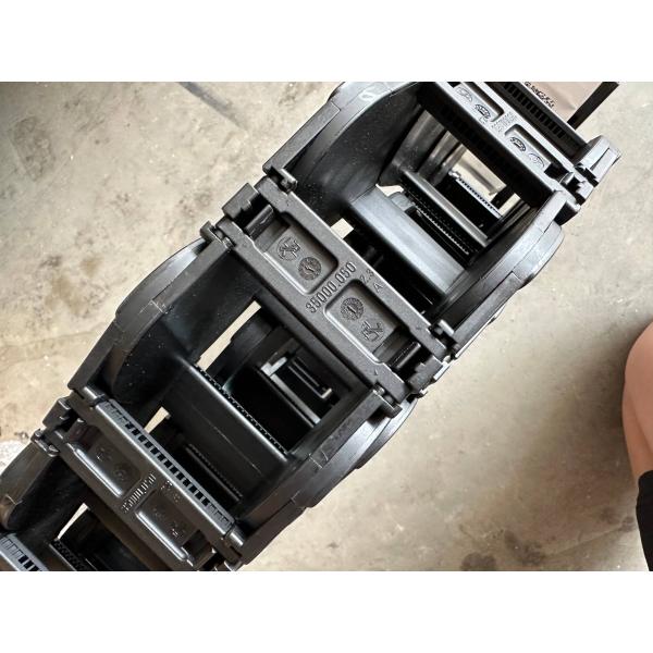 120601990004C e-chains® Sany Reach Stacker Parts