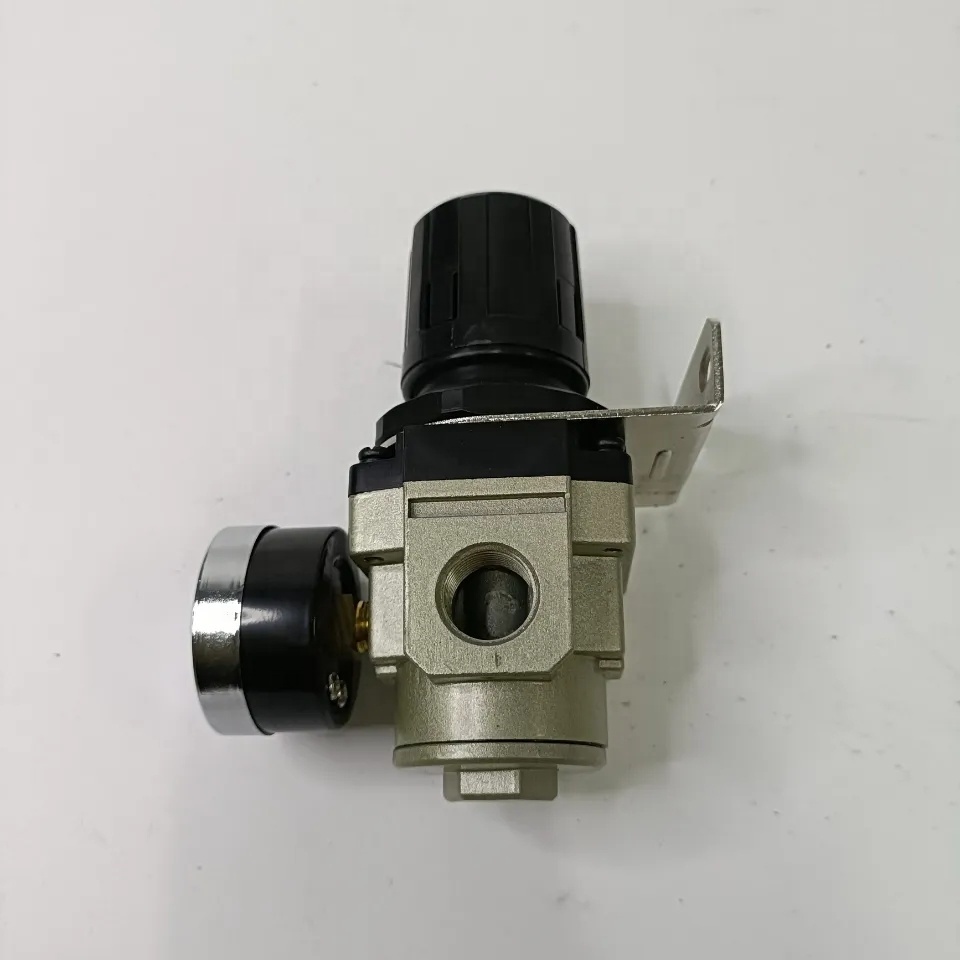 Sani C6 C8 Mixer Truck Accessories New Washing Water Tank and Pneumatic Pressure Gauge Valve Construction Machinery Parts
