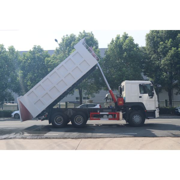 Sinotruck HOWO 20ton  Mining Construction Tipper Truck For Mining Transportation Truck