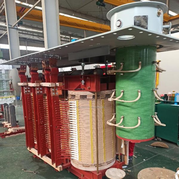 Multi-gear On-load High-overload Oil Three-phase Immersed Power Transformer manufacturer