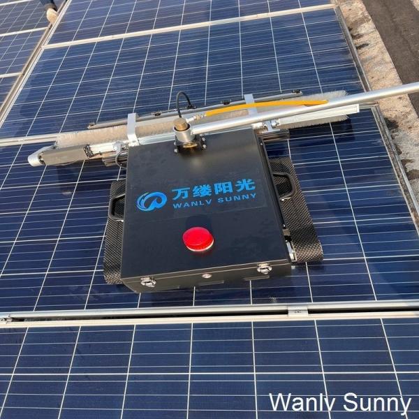 Cleaning Type Dry Cleaning Solar Panel Cleaner for Photovoltaic Farms Lithium Battery