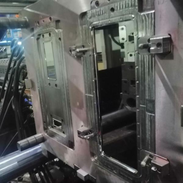 P20 Double Color Plastic Injection Mold for Digital  Shell Parts