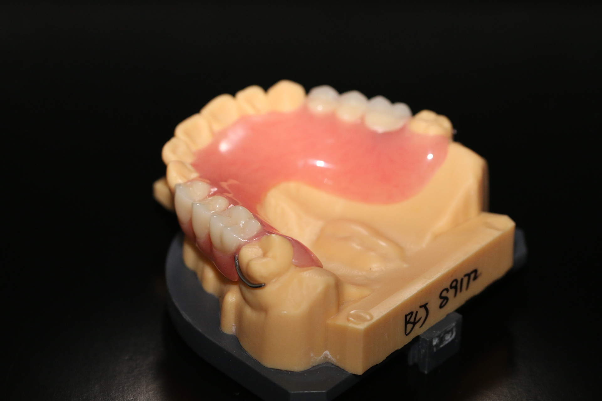 Heat Curing Acrylic Dentures Lucitone 199 Impact Resistant