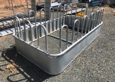 Corrosion Proof Cattle Big Square Bale Feeder 2.8x1.4x1.3m