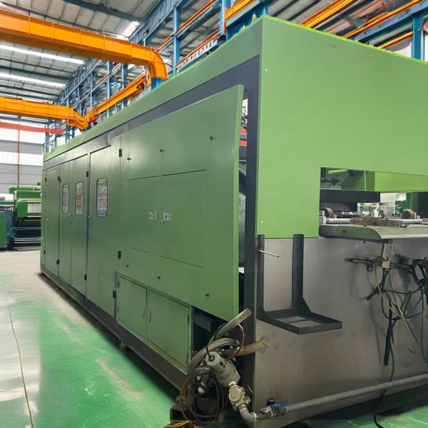 Machine de thermoformage en plastique entièrement automatique pour emballage jetable en ampoules