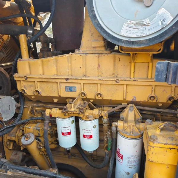 SHANTUI SD32 37 Ton 320HP Heavy Crawler Bulldozer with 10 m³ Semi-U Blade for Mining and Construction