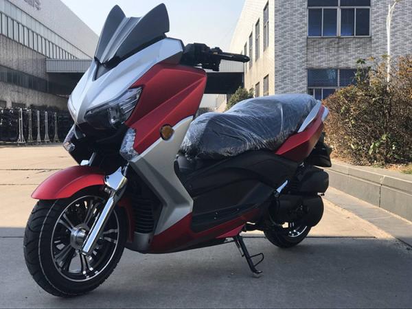 4 Stroke / Single Cylinder 13 Aluminium Rim Adult Motor Scooter CVT