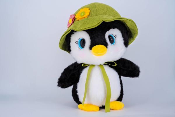 PP Cotton Penguin Soft Plush Toys With Green Hat Small Penguin Stuffed Animal