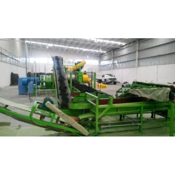 Fully Automatically Tyre Shredding Machine