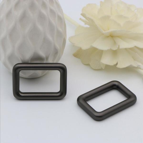 Handmade polishing 1 inch gunmetal color metal square bag buckle for straps
