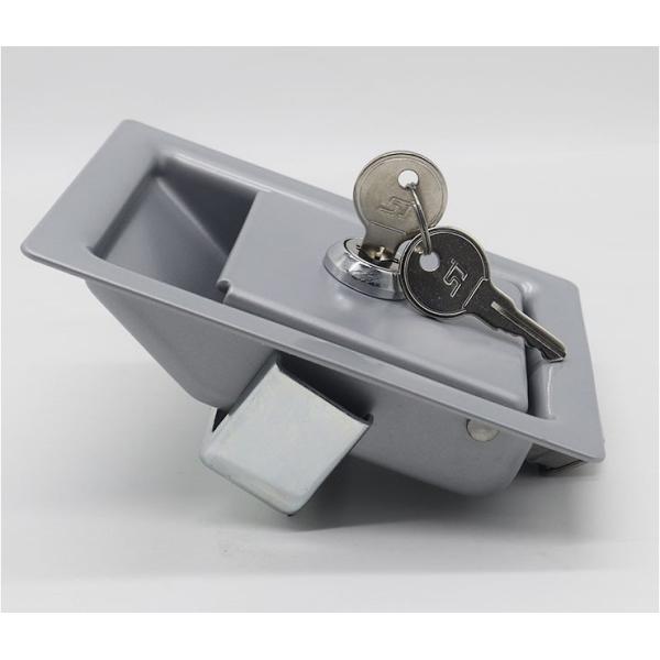 Panel Lock for Sweeper-Washer Doors – White, 2 Keys, Suitable for Sanitation Vehicles