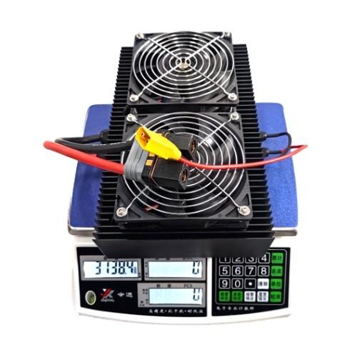 省スペース型テザー式ドローン電源 A9 400S48 3.2kg