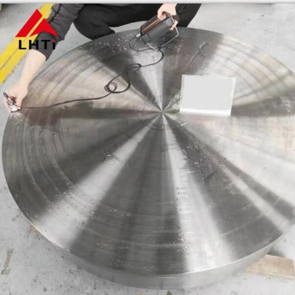 Forjando o diâmetro 3000mm do disco do titânio Gr7 para o equipamento químico
