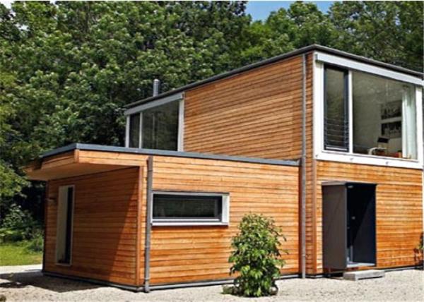 Construção tornada sólido da construção de aço com o quarto para viver