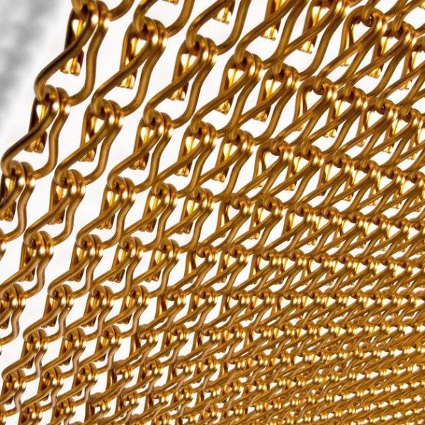 12x24mm Chain Size Aluminium Chain Curtain With 60% Open Area And 1.2mm Wire Diameter For Insect Protection