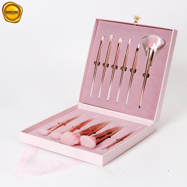 Косметика подарка установила пустые коробки упаковывая для паковать щеток макияжа