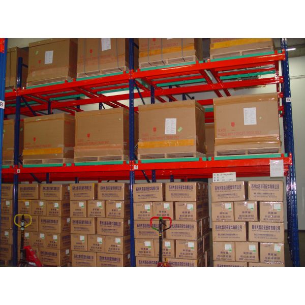 Engineered Push-Back Racking Systems Optimizing Your Warehouse Cube and Workflow Efficiency