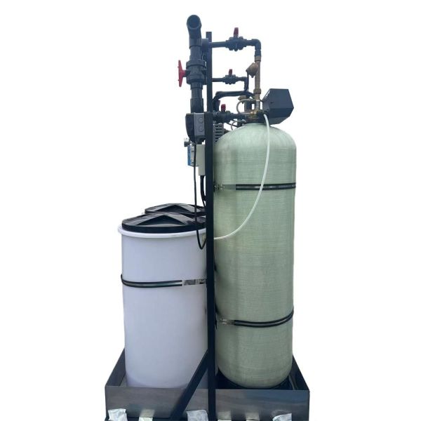 High Pressure And Corrosion Resistant Water Technologies Water Softener For Boiler System 24 Hour Operation