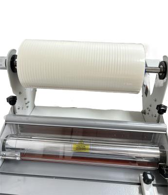 2000m Length Scratch-resistant Matte Laminated Packaging Protective Film with Anti-scuff Varnish Glue