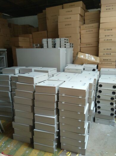 Ядри коробки 72/96 прекращения стекловолокна на открытом воздухе стены Моунтабле металлические