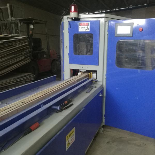 Разнослоистая машина блока паллета переклейки