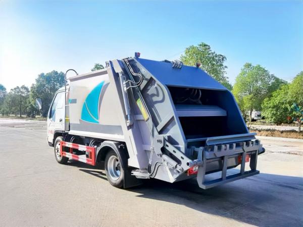 Foton Small Card Star 4 square Compression Garbage Truck for Garbage Cleaning and Transfer Gross Vehicle Weight 18000
