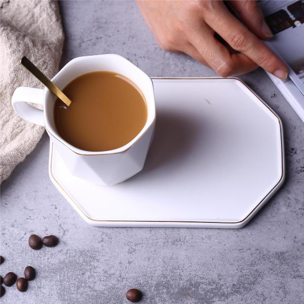 Creative Geometric-shaped Gilded Ceramic Cups Office Coffee Cups Simple Black And White Mugs And Saucers Afternoon Flower Tea Cups And Saucers