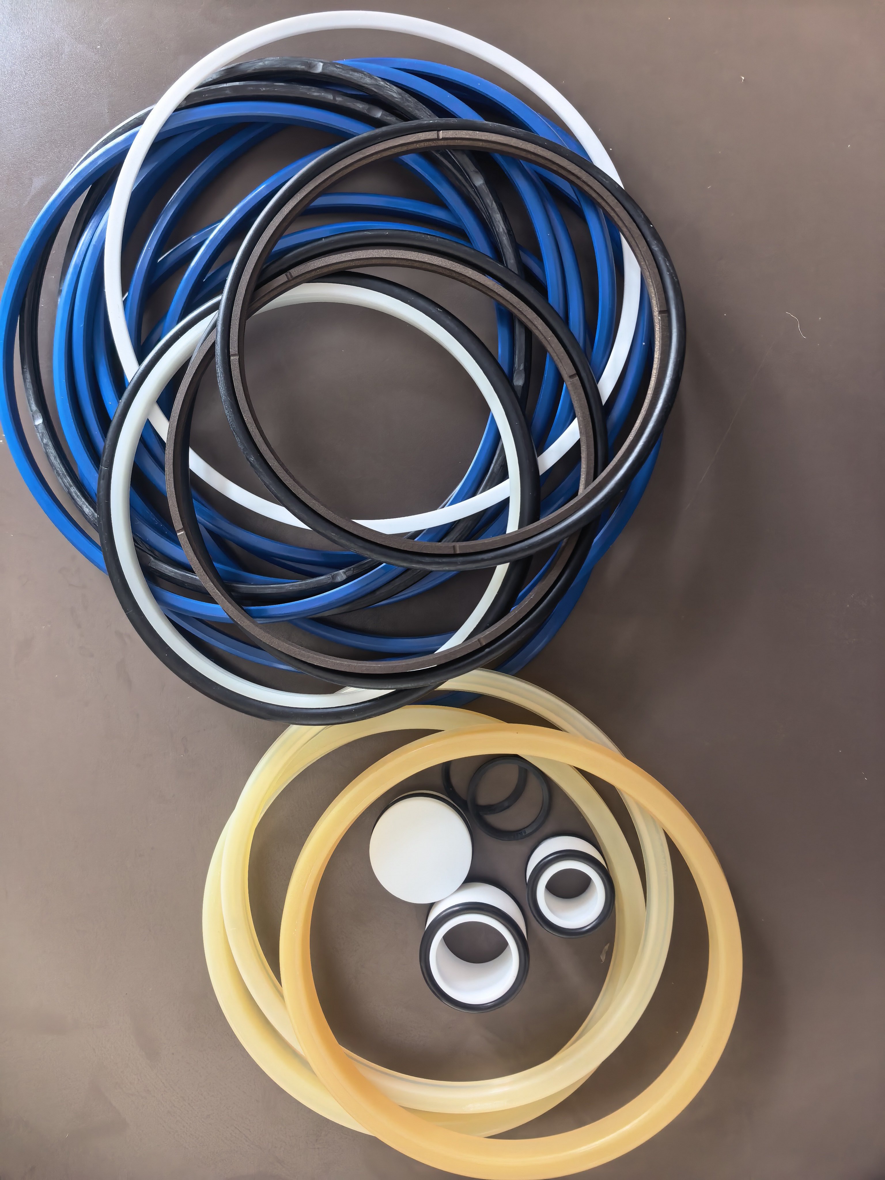 Frukawa Hydrualic Breaker Seal Kit  FXJ 225 902411-920020   902411-920030    902411-920040  902407-920080   902407-920090