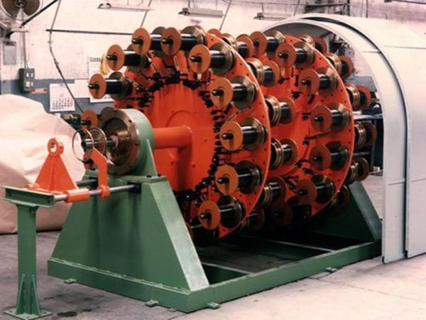 Disk Type Cable Stranding Machine 75KW AC Motor  Power 100～1500mm Screening Pitch