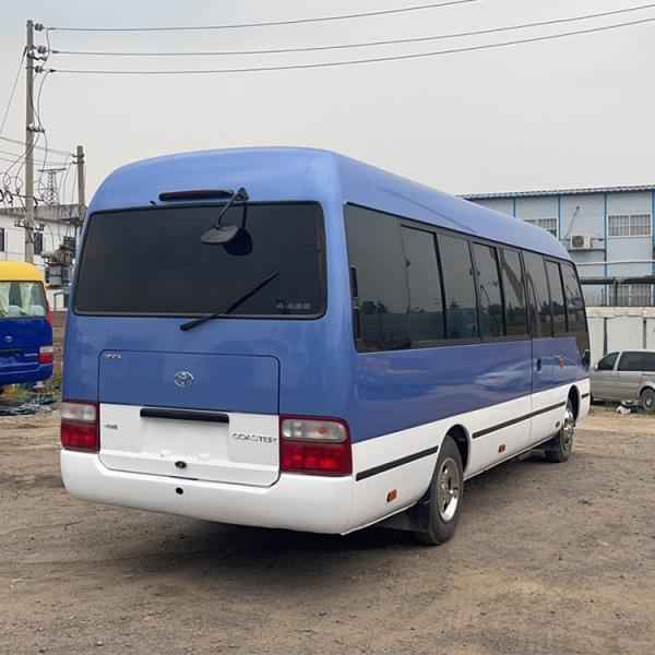 30 Seater Toyota Coaster Bus with Manual Transmission and Euro 3 Emission Standard