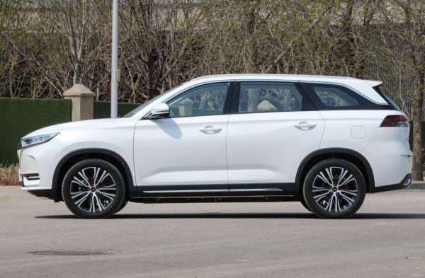 Changan Auchan X7 Pure Electric Suv 405KM 5 Doors 5 Seats 0.5H Quick Charge