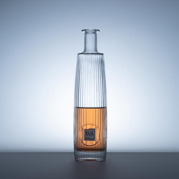 Body Material Super Flint Glass Brandy XO Mini Champagne Cylinders with Maple Leaf