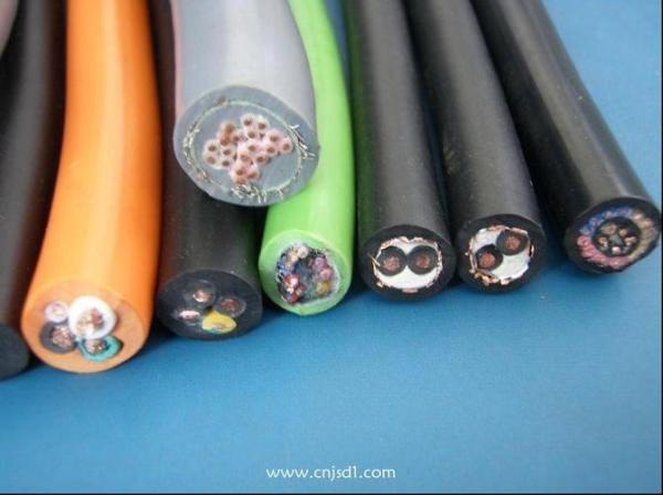 ROHS PUR wear resistant with overall copper screen robot cable EKM70973 for high bending, twist or other applications