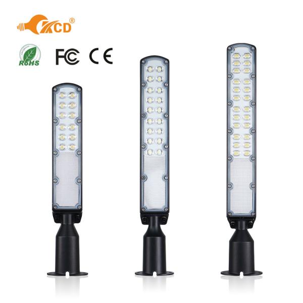 Lampes extérieures en aluminium IP66 40w 75w 100w 150w 200w 250w 300w lampe de rue LED moderne