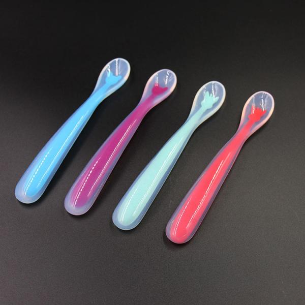 Nontoxic Heatproof Silicone Rubber Supplies Spoon For Eating Practical