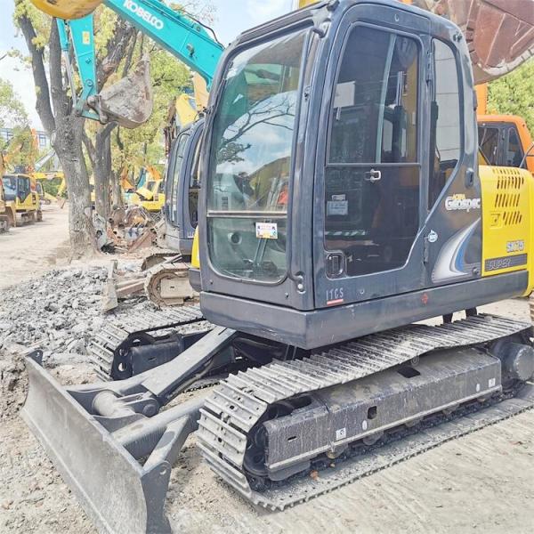 Japón Excavadora original usada Kobelco SK75 en buen estado y tipo de movimiento de cadena de rastreador