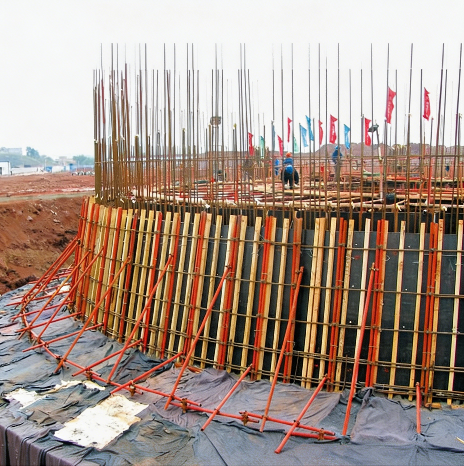 Best Custom Film Faced Plywood – Waterproof, 15+ Reuses & Smooth Concrete Finish for Construction