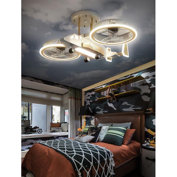 Мальчика модели бойца мультфильма комнаты мальчика дистанционного управления света вентилятора света самолета детей потолочное освещение спальни творческого