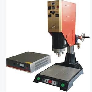 Ultrasonic Plastic Welder