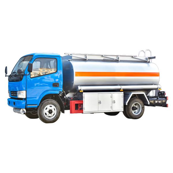 Durable Right Hand Drive Fuel Oil Tanker Truck With 4 6L Engine Capacity