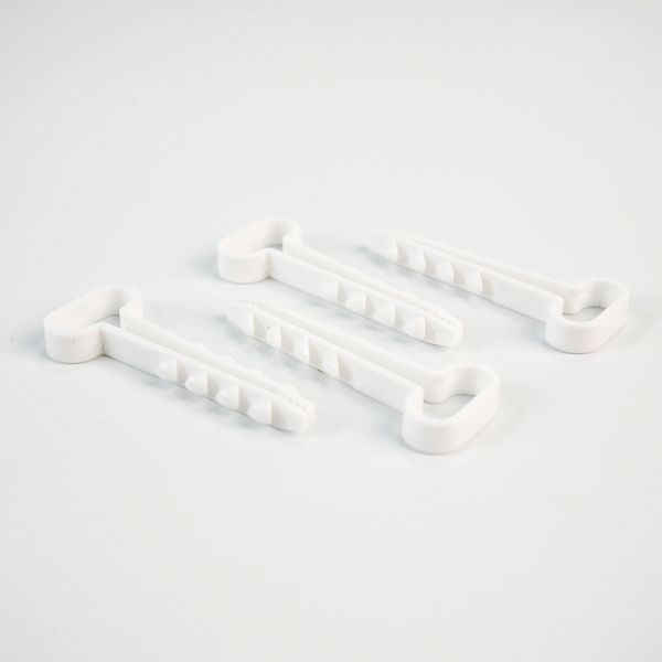 Exquisite Workmanship Plastic Cable Clips Nylon Cable Clamp Different Size Adjustable Cable Clamp