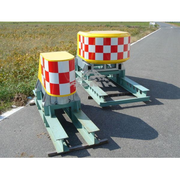 Honeycomb Shape 8 Guard Highway Crash Attenuator Anti Collision