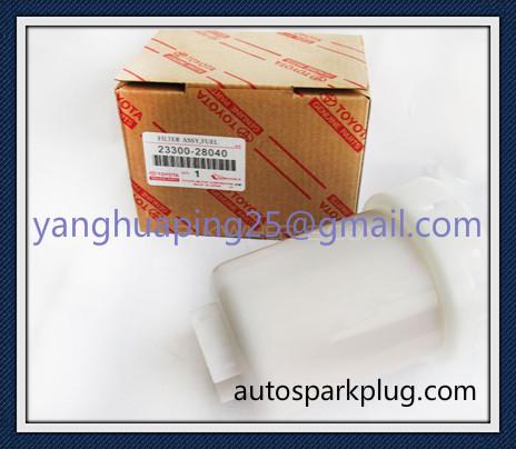 Auto Spare Part 23300-28040 Fuel Filter For Toyota