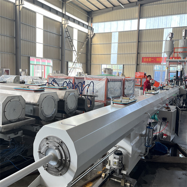 Water Gas Pipe Extrusion Machine Plastic Extrusion Machinery Pe Pipe Production Line