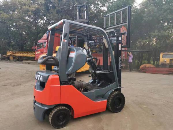 4Y Engine Natural Gas Toyota 8FD15 Used All Terrain Forklift