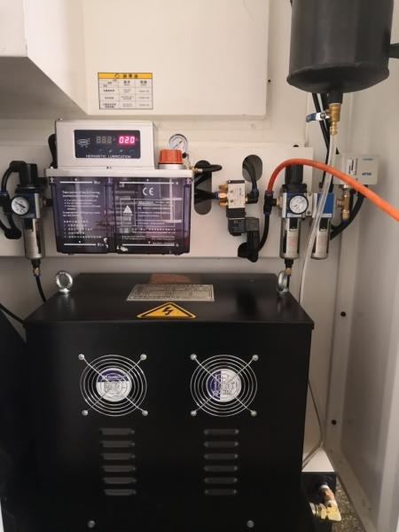 800mm X Axis Travel CNC Moulding Machine 3616 Ball Screw V85 3800 Kilograms