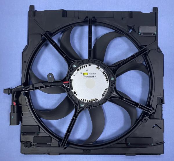 Metal Plastic 400W 1742 8618 239 E70 BMW Radiator Fan
