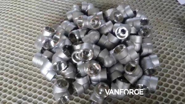 Machined Forged Steel Pipe Fittings Stress - Relieved Bright Surface
